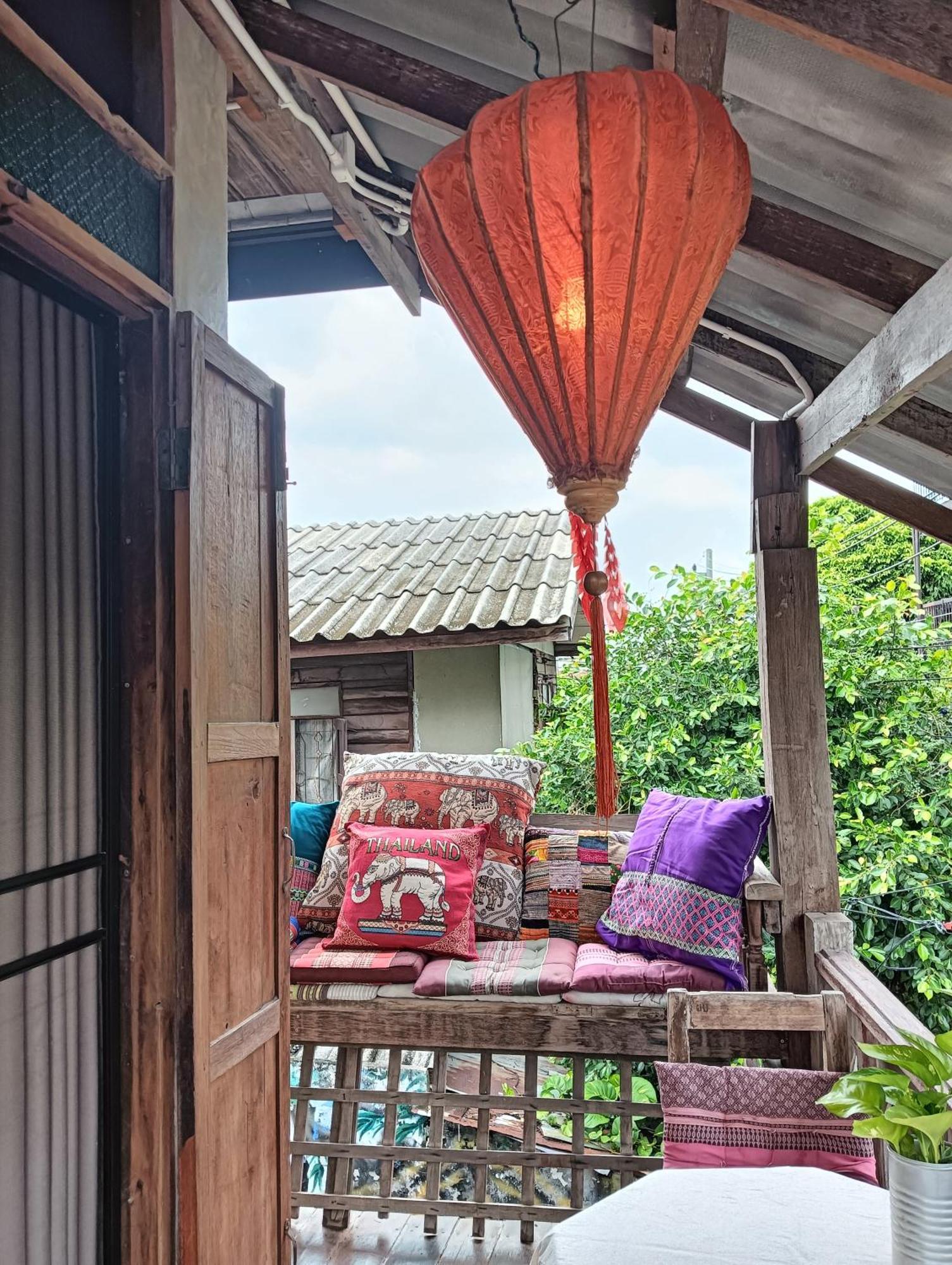 Huen Chiang Man Hostel (Adults Only) Chiang Mai Zewnętrze zdjęcie