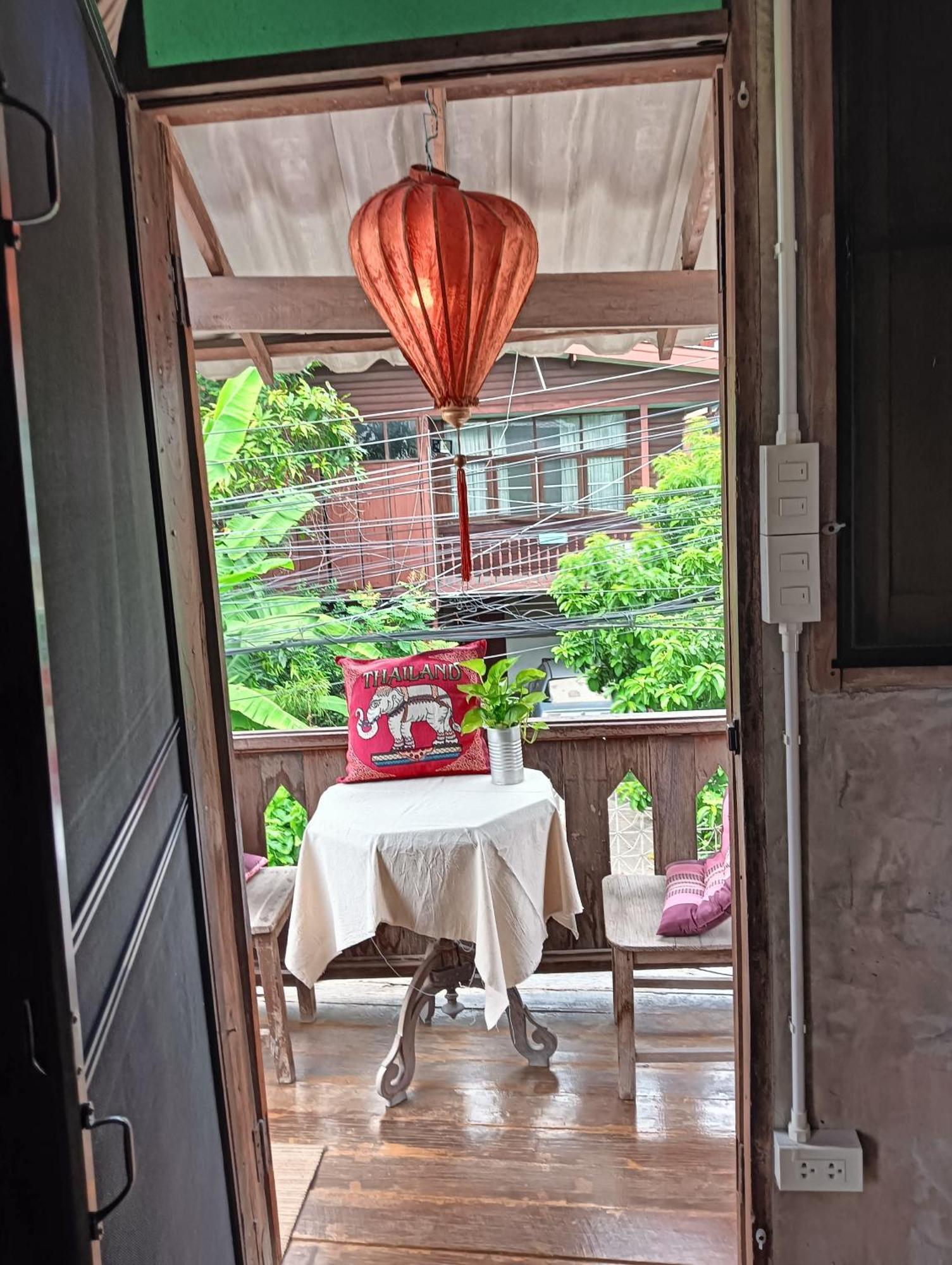 Huen Chiang Man Hostel (Adults Only) Chiang Mai Zewnętrze zdjęcie