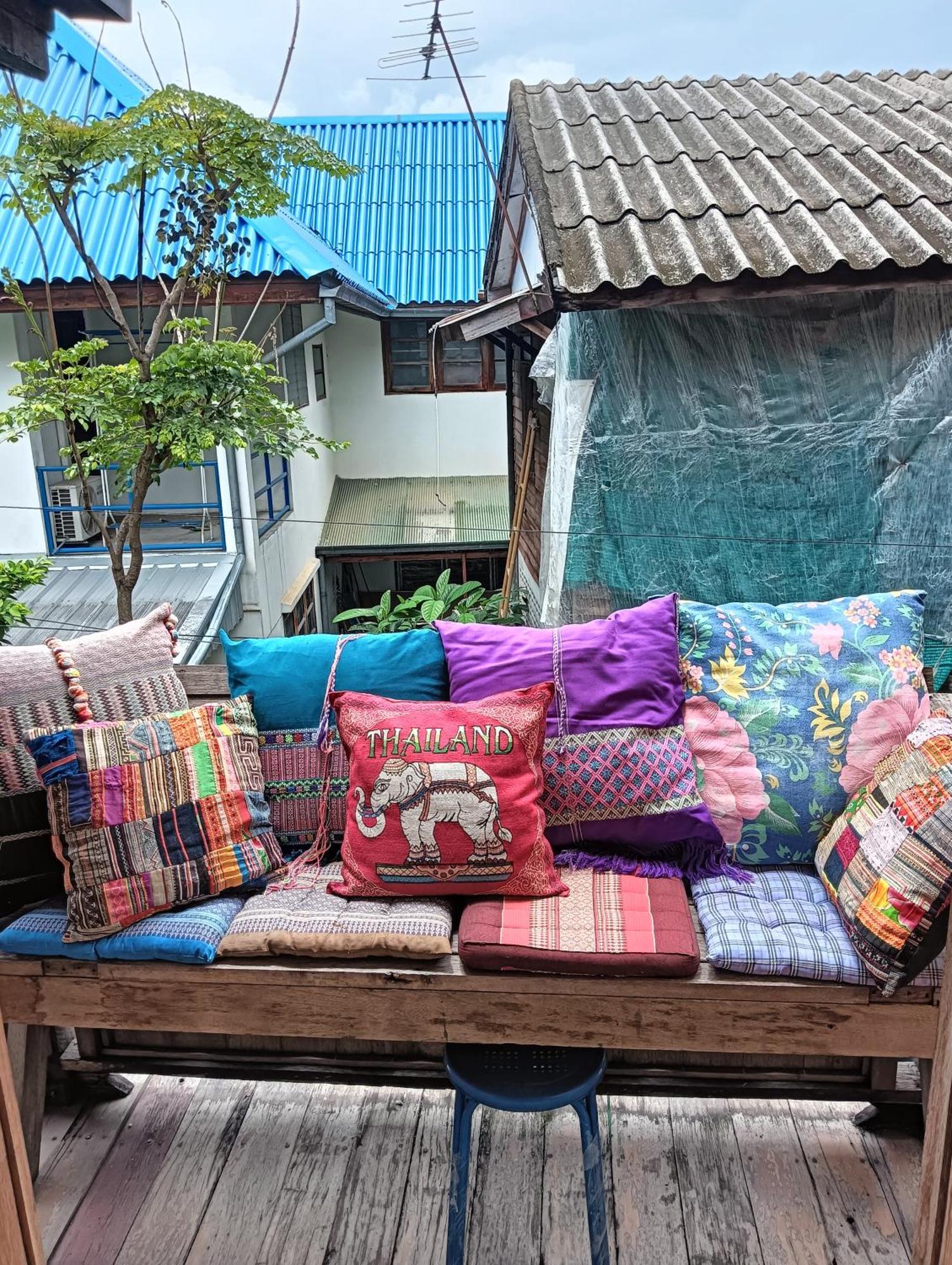 Huen Chiang Man Hostel (Adults Only) Chiang Mai Zewnętrze zdjęcie