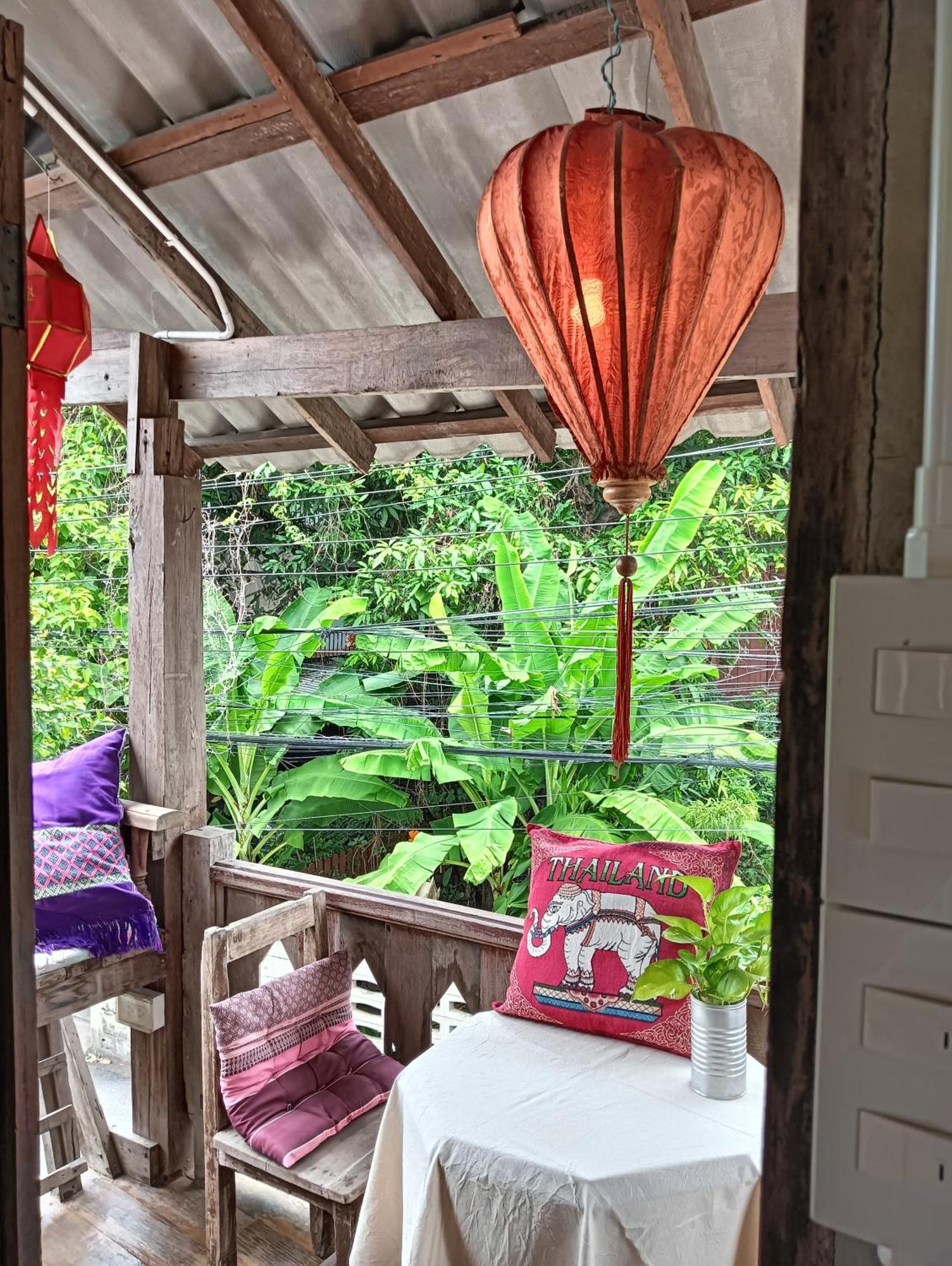 Huen Chiang Man Hostel (Adults Only) Chiang Mai Zewnętrze zdjęcie