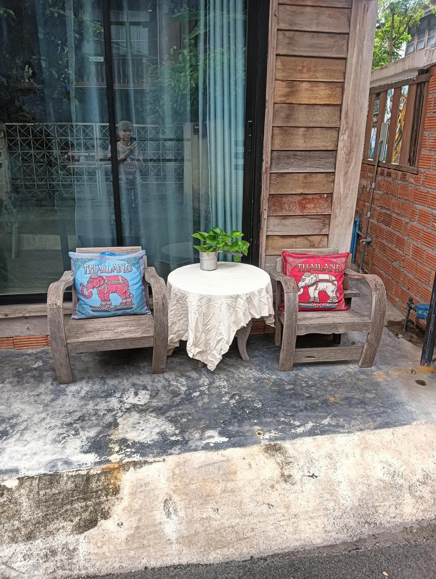 Huen Chiang Man Hostel (Adults Only) Chiang Mai Zewnętrze zdjęcie