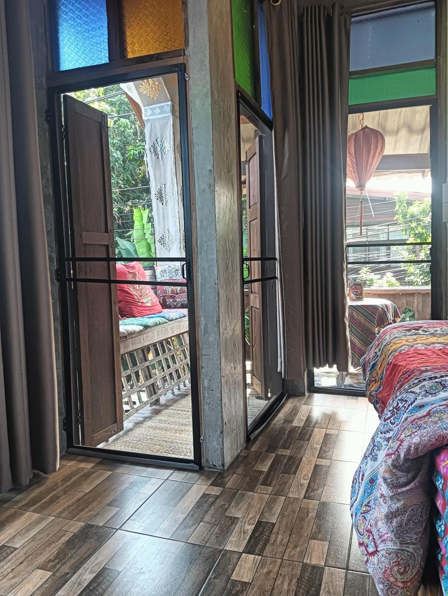 Huen Chiang Man Hostel (Adults Only) Chiang Mai Zewnętrze zdjęcie
